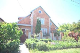 Hostal Guest House On Esenina 4