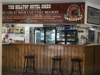 Hilltop Hotel Omeo
