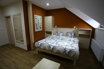 Hostal Restaurace Ob?rka