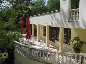 Hostal Penzion L�ze?sk� D?m