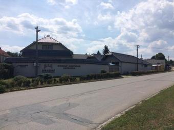 Hostal Penzion Hradn�ho Pivovaru Hustope?e