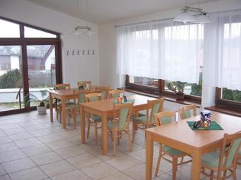 Hostal Penzion Na Kopci V?esina