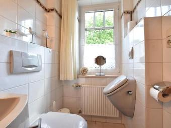 Comfy Apartment In Kr�pelin Near Seabeach