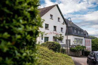 Hotel & Restaurant "zur Moselterrasse"