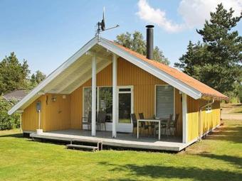 Three-bedroom Holiday Home In H�jslev 7
