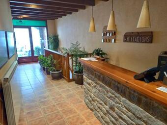 Hostal Cabrer�s