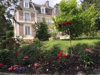 Hostal Ch�teau D'avesnes - Le Castelet