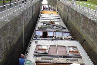Boat St Antoine Isera Merkem