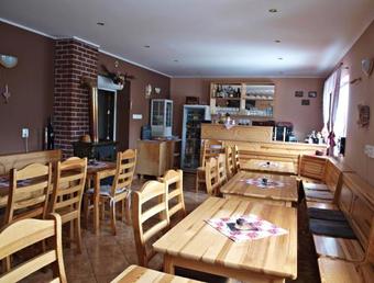 Hostal Kav�rna Lucie S Ubytov�n�m