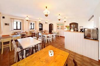 Hostal Restaurace A Penzion Jilm