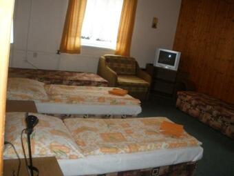 Hostal Hostinec V Z�toce