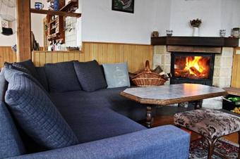 Chalupa Kde Bejval Kr�m ? Sauna ? Kule?n�k ? Pinec