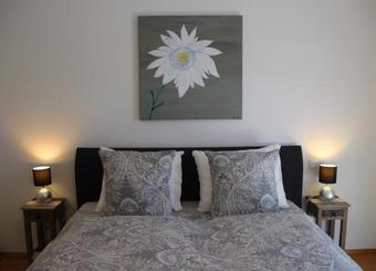 Apartamento Chiemsee-edelwei� Ferienwohnung