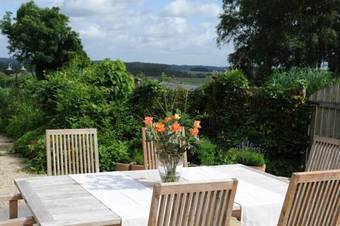 Bed & Breakfast B Guesthouse & Apartment