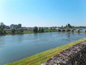 Holiday Home La Marmitti�re (cdt100)