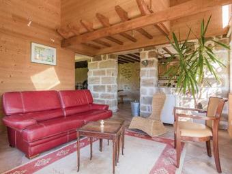 Stylish House With Hill View In Vars-sur-roseix