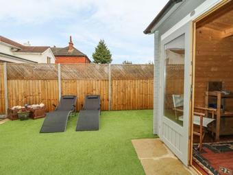 Point Finger Cottage, Bournemouth