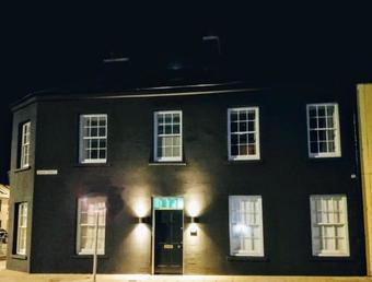 Bed & Breakfast One Shore Street