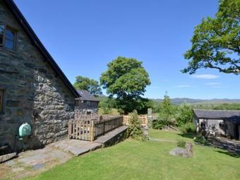 Holiday Home Ganllwyd