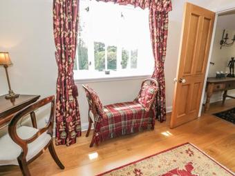 Bracken Holiday Cottage, Dalbeattie