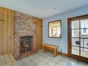 Tasteful Holiday Home In East Rudham With Garden