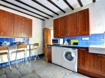 Charming Holiday Home In Ffestiniog With Private Garden