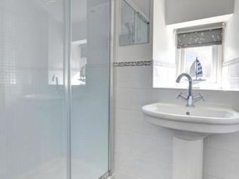 Holiday Home Front Street