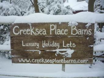 Lodge Creeksea Place Barns