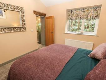 Rotcher Cottage, Holmfirth