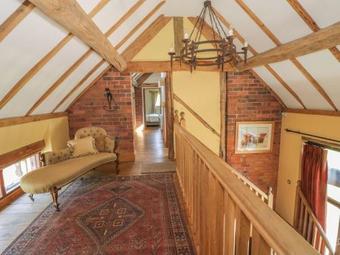 Glebe Barn, Kidderminster