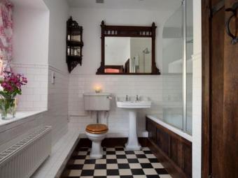 Holiday Home Hutchinghayes Farmhouse