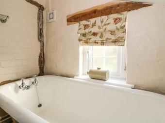 Poston Holiday Cottage