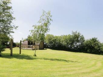 Panorama Pod, St. Asaph