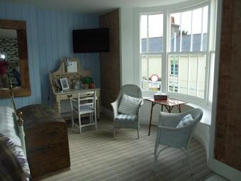 Bed & Breakfast Lulworth Cove Inn