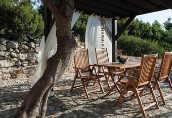 Alonissos Poikilma Villas