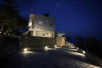 Skouros Villa