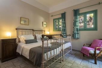 Electra Beachfront Villa