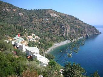 Leonidionhouses - The Kissakas Terrace House