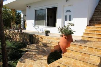 Apartment Blue Horizon With Courtyard And Bbq.