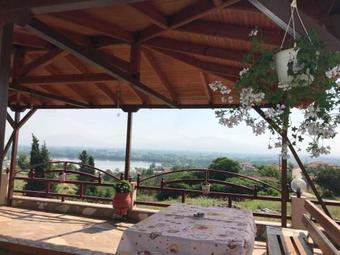 Hostal Guesthouse Alkioni