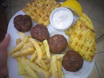 Hostal Guesthouse Gkoura