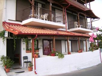 Hostal Vassilis Guesthouse