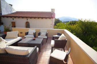 Rustic Villa 2 With Pool