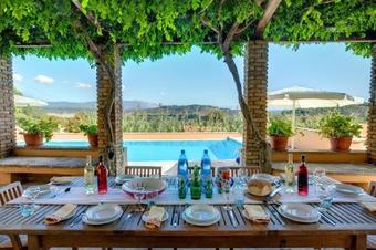 Vatos Villa Sleeps 9 Pool Air Con Wifi