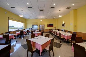 Hotel Castillo El Burgo