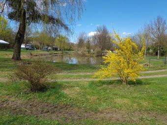 Camping Les Na�ades