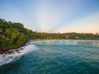 Hotel Talalla Retreat