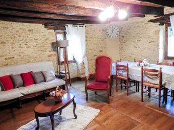 Holiday Home Bonnefond (sge200)