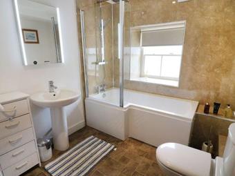 2 Riverside, Barnard Castle