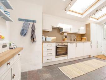 2 Churchgate Cottages, Exeter